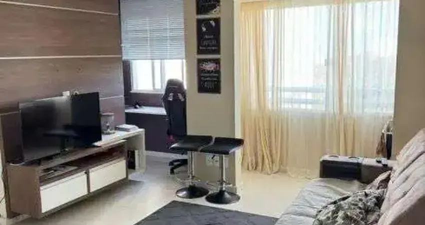 Apartamento colina de piata 2/4 com sala ampliada, planta de 3/4, vista mar, refromado