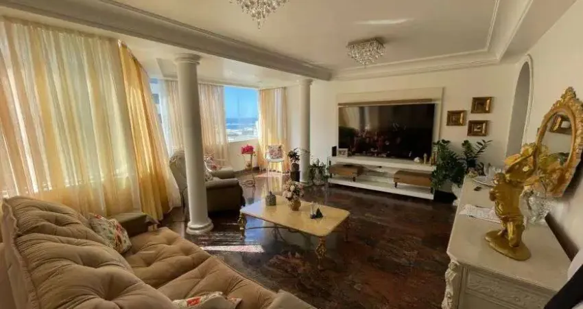 Apartamento pituba 4/4 sendo 1 suíte, andar alto, nascente.