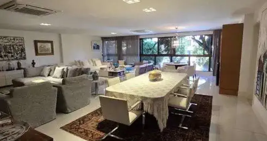 Mansão josé martins catharino – graça, 3 suítes, 4 vagas, 241m²