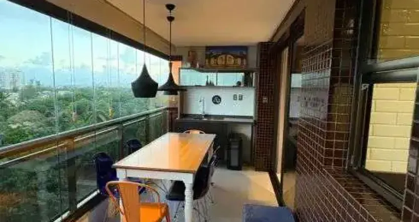 Apartamento 2/4 sendo 1 suíte, andar alto, vista mar, nascente.