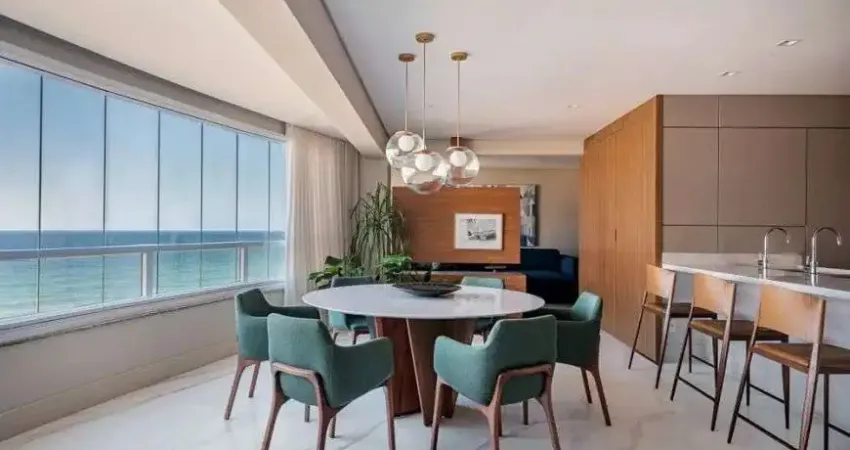 Cobertura 3 suítes, armaçåo, finamente decorada, vista mar.