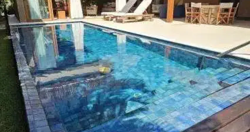 Excelente casa praia do forte, condomínio piscinas naturais, condomínio ipês 5 suítes