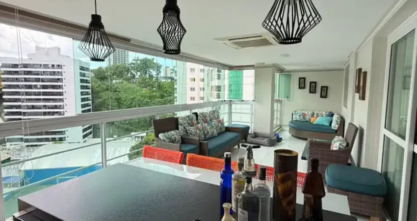 Apartamento com 4 quartos à venda na Rua Barão de Itapoan, 142, Barra, Salvador