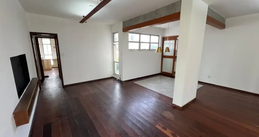 Pituba | 3/4, sendo 1 suite | 125m² | nascente | andar baixo | 2 vagas de garagem soltas