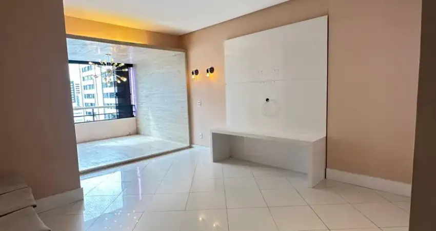 Apartamento 2/4 com home e suíte, pituba, varanda integrada