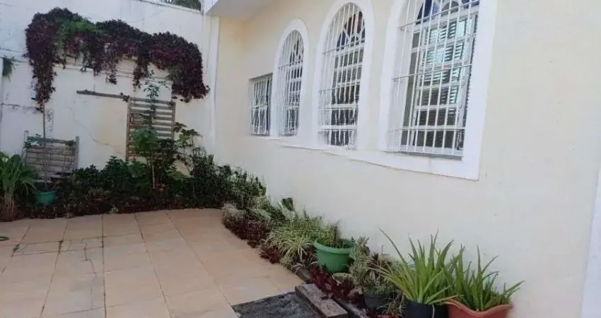 Espaçosa Casa com 3 Quartos e Suíte em Bairro Tranquilo e Seguro