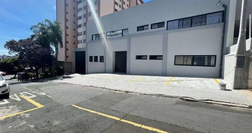 **Amplo galpão com docas e escritório – Localização estratégica!**