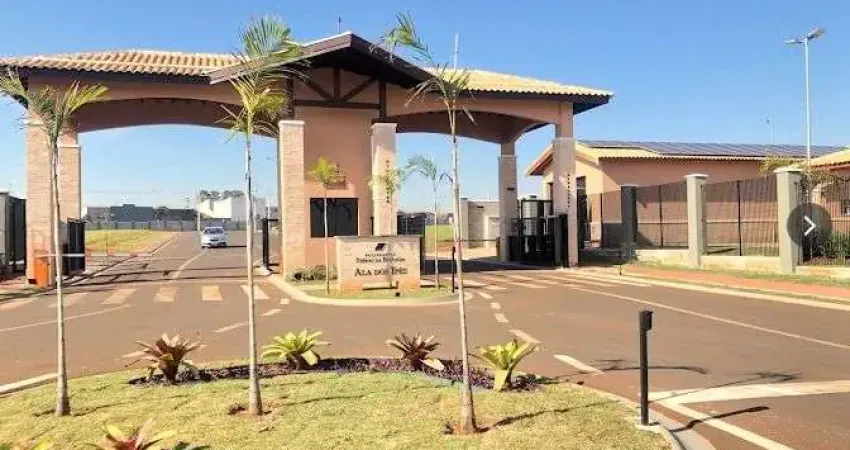 Casa com Quintal e Área Gourmet no Alphaville Campinas