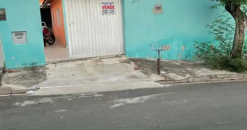 Casa Térrea com Quintal no Parque São Bento – Com Inquilino