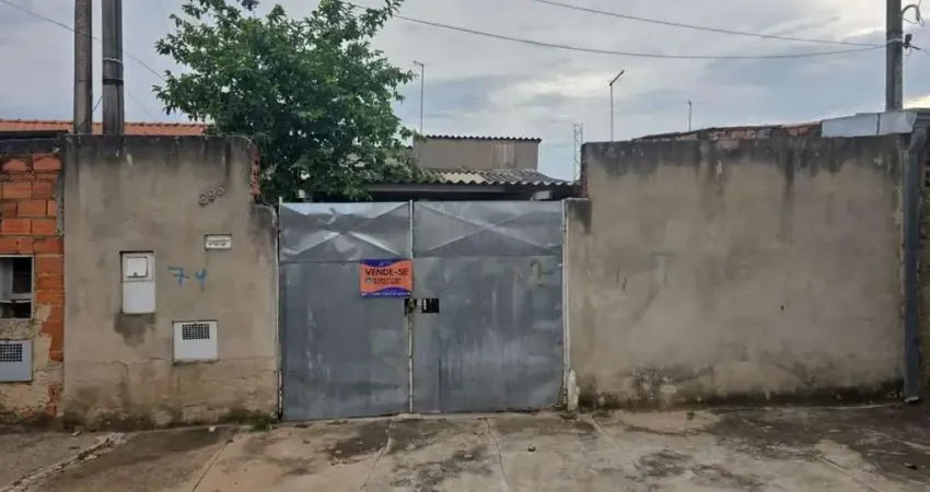 Oportunidade Única: Casa com 3 Moradias e Lazer em Campinas, Itajaí!