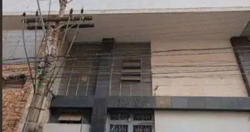 Oportunidade de investimento: apto de 48m² e preço acessível no centro.