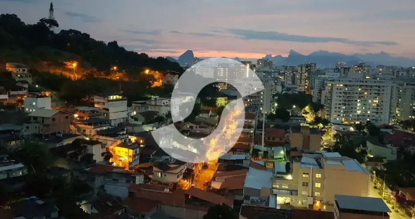Linda Cobertura Duplex com 2 quartos