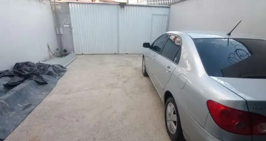 Casa com 3 quartos à venda no Centro, Contagem 