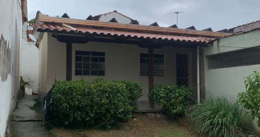 Casa com 2 quartos à venda no Alvorada, Contagem 