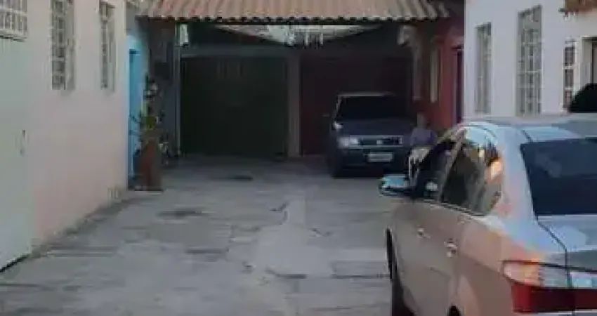 Casa com 2 quartos à venda no Dom Bosco, Betim