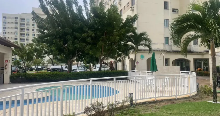 Apartamento com 3 quartos para alugar na Rua Francisco das Mercês, 914, Buraquinho, Lauro de Freitas