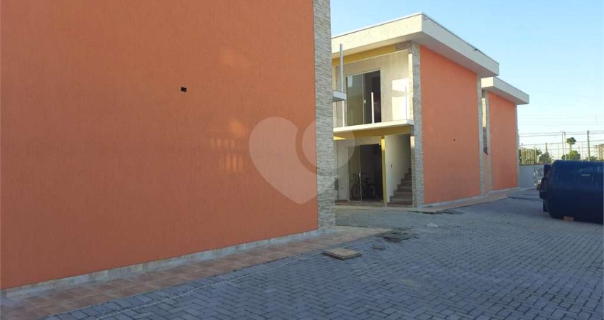Condomínio com 2 quartos à venda em Rio Da Praia - SP