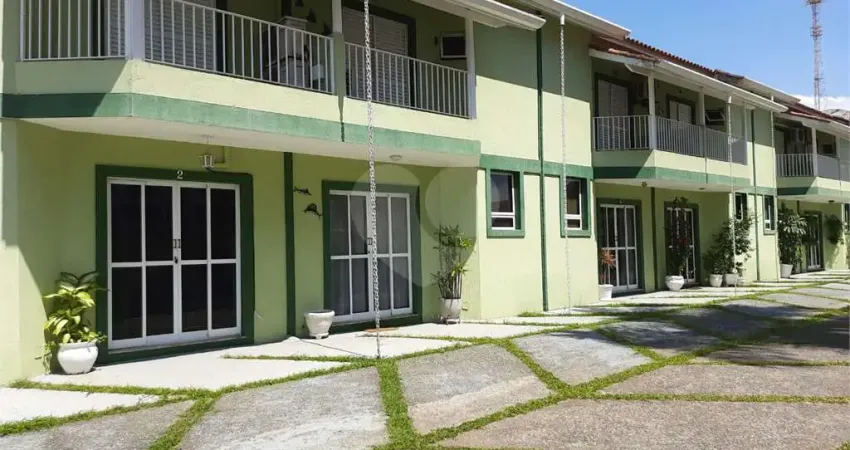 Casa em condomínio fechado com 2 quartos à venda no Maitinga, Bertioga
