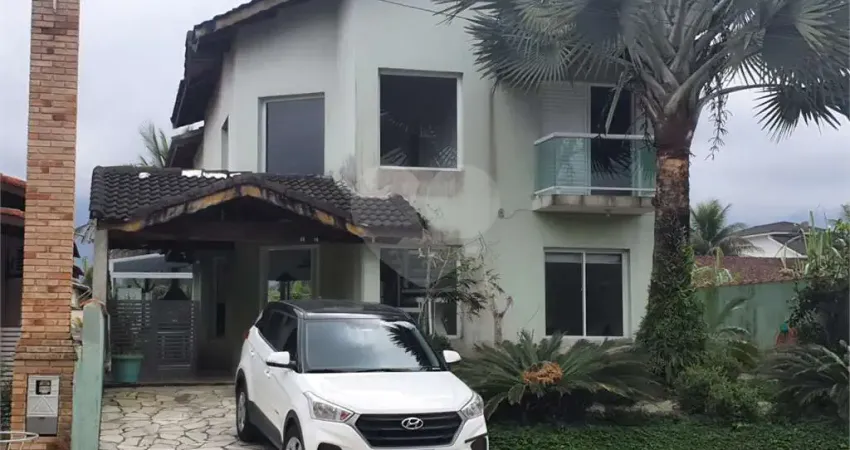 Condomínio com 4 quartos à venda em Morada Da Praia - SP