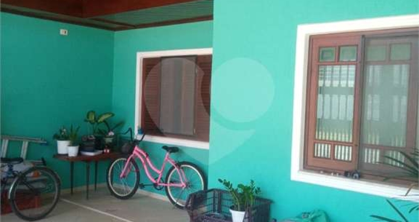 Casa com 2 quartos à venda em Maitinga - SP