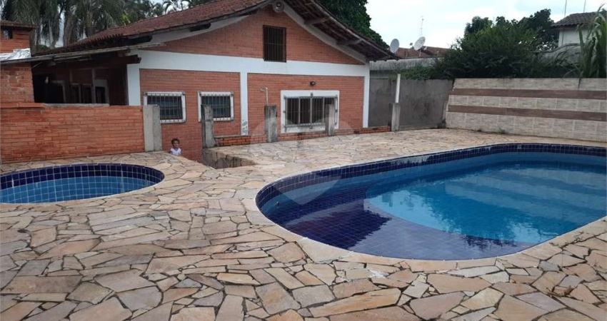 Casa com 3 quartos à venda na Doutor Fernando Do Nascimento, Centro, Bertioga