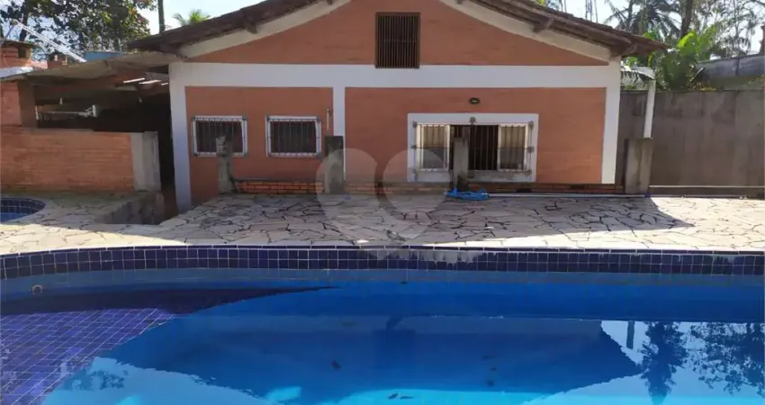 Casa com 3 quartos à venda na Doutor Fernando Do Nascimento, Centro, Bertioga