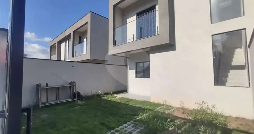 Casa com 2 quartos à venda na Aquelino Estebanez Nanni, Boraceia, Bertioga