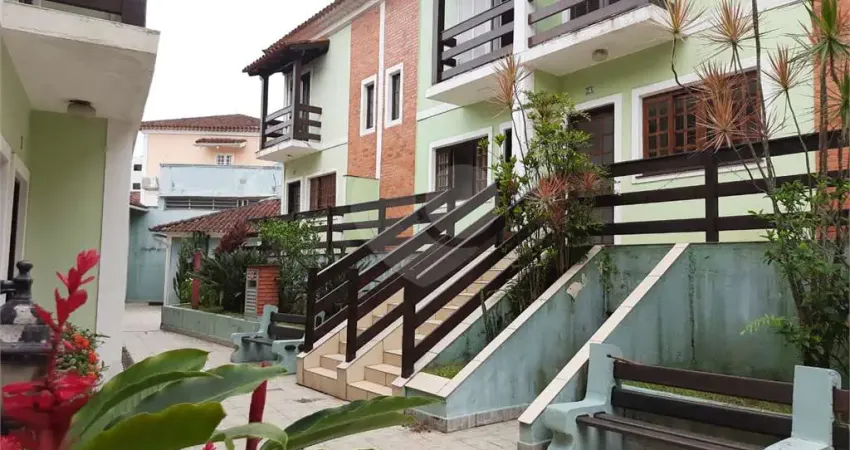 Casa em condomínio fechado com 2 quartos à venda na Rua Carlos Henrique Brech, 195, Maitinga, Bertioga
