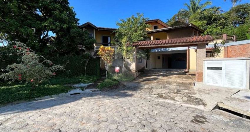 Condomínio com 6 quartos à venda em Morada Da Praia - SP