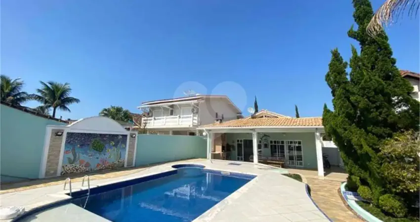 Condomínio com 3 quartos à venda em Morada Da Praia - SP
