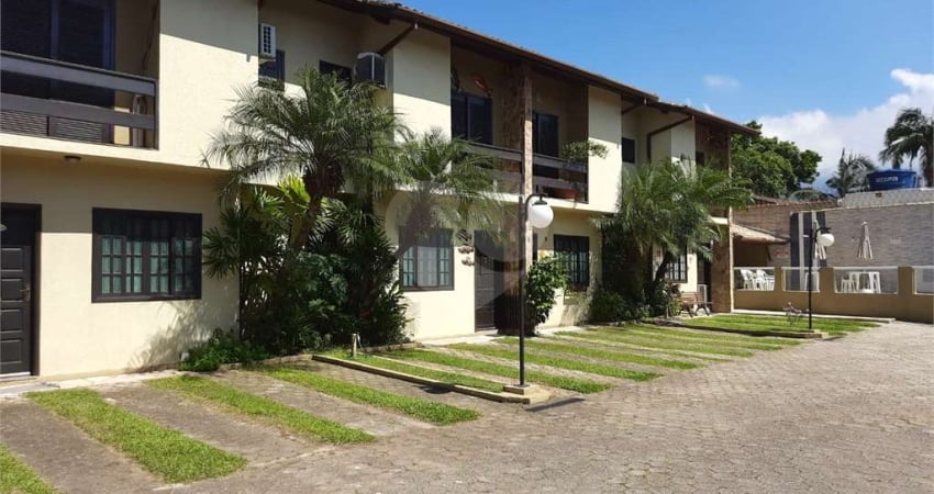 Condomínio com 2 quartos para locação em Maitinga - SP