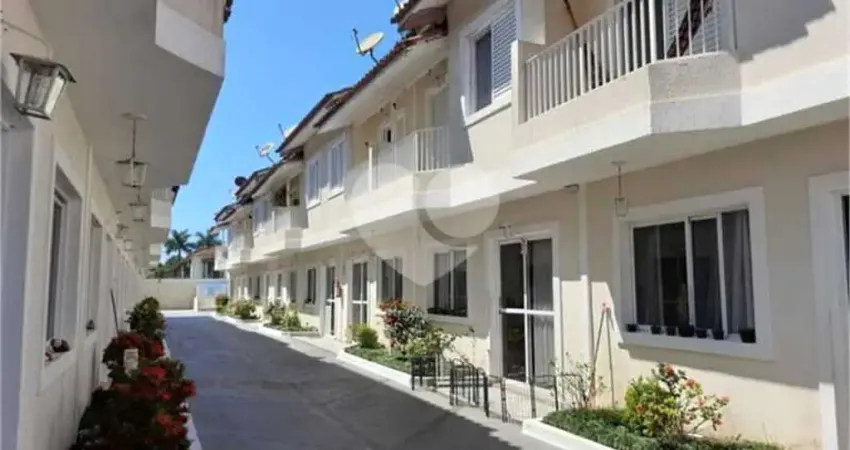 Casa em condomínio fechado com 2 quartos para alugar na Mestre Pessoa, Centro, Bertioga