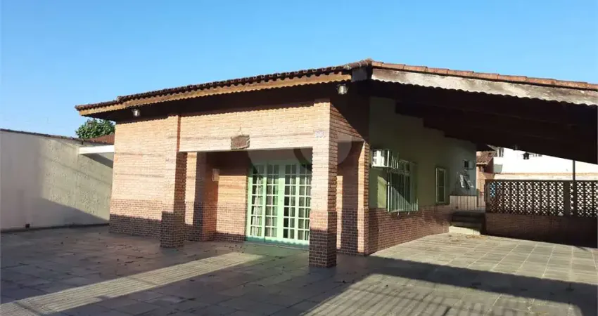 Casa com 3 quartos à venda na Ayrton Senna Da Silva, Centro, Bertioga