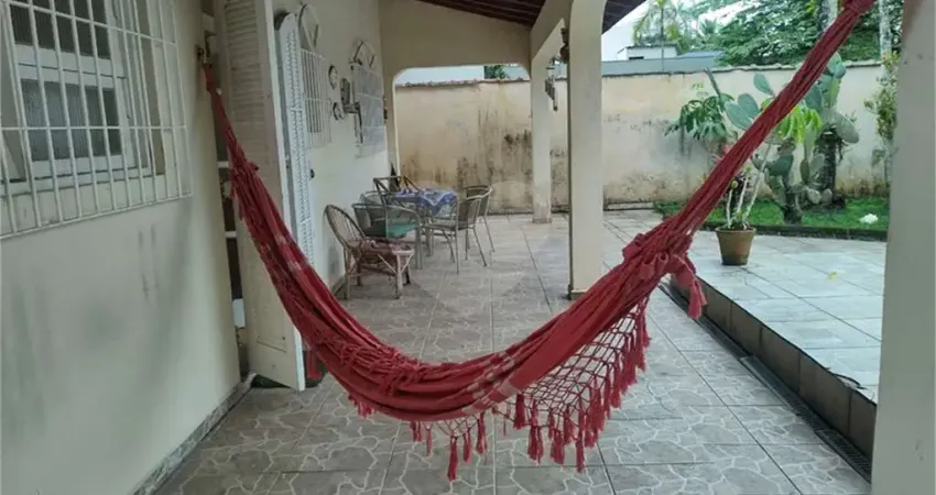 Casa com 3 quartos à venda no Maitinga, Bertioga 