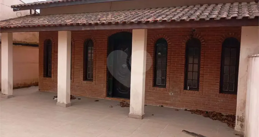 Casa com 4 quartos para alugar na Carlos Alessandro Muniz, Maitinga, Bertioga