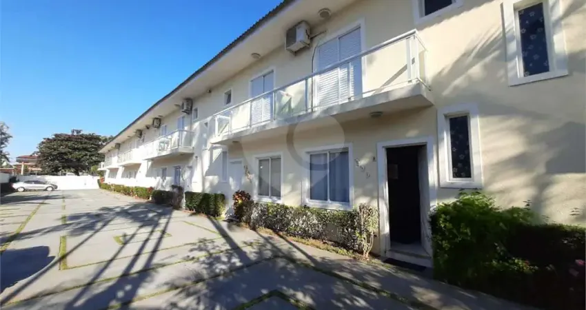 Casa em condomínio fechado com 3 quartos à venda na Mestre Pessoa, 283, Centro, Bertioga