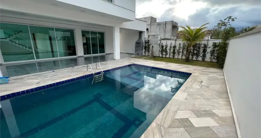 Casa em condomínio fechado com 5 quartos para alugar na Praia da Enseada, Bertioga