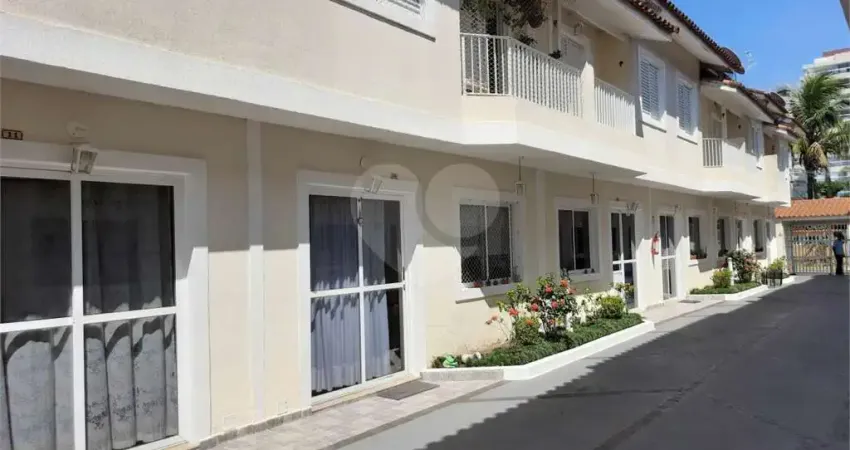 Terreno em condomínio fechado à venda no Centro, Bertioga 