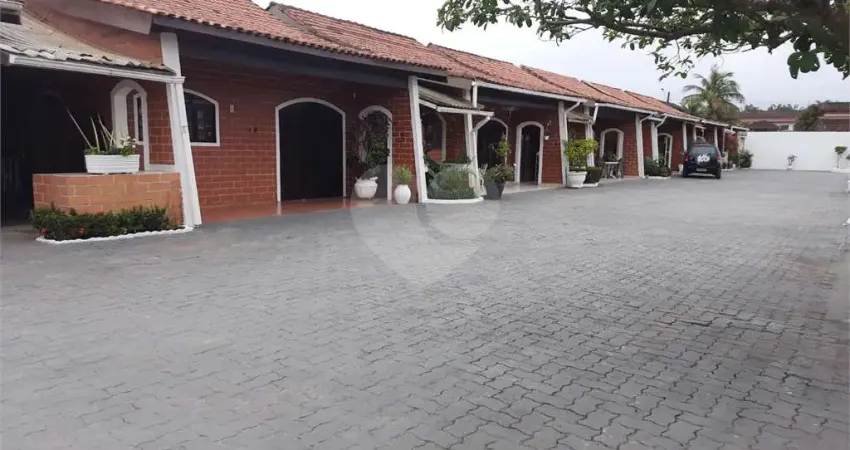 Terreno em condomínio fechado à venda no Indaia, Bertioga 