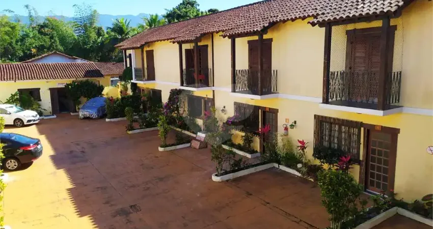 Terreno em condomínio fechado à venda no Centro, Bertioga 