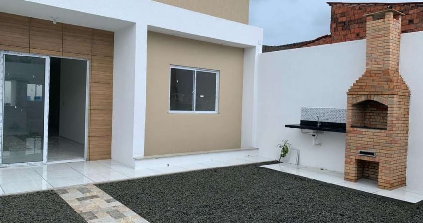 Casa para Venda, Lagoa Redonda, 3 dormitórios, 2 suítes, 1 banheiro, 2 vagas