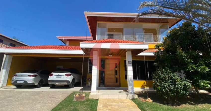 Casa à venda em condomínio com 4 quartos e 4 vagas de garagem | 271m² no Esplanada do Sol