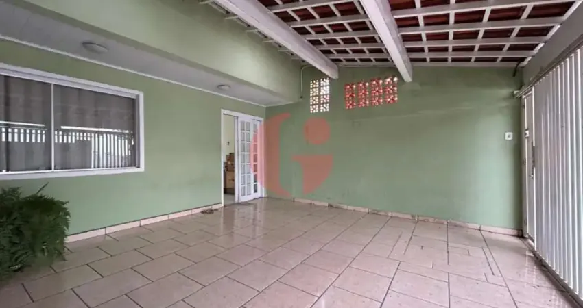 Casa Sobrado para venda de 4 Dorm. 1 Suíte - 210m² no Jardim das Indústrias