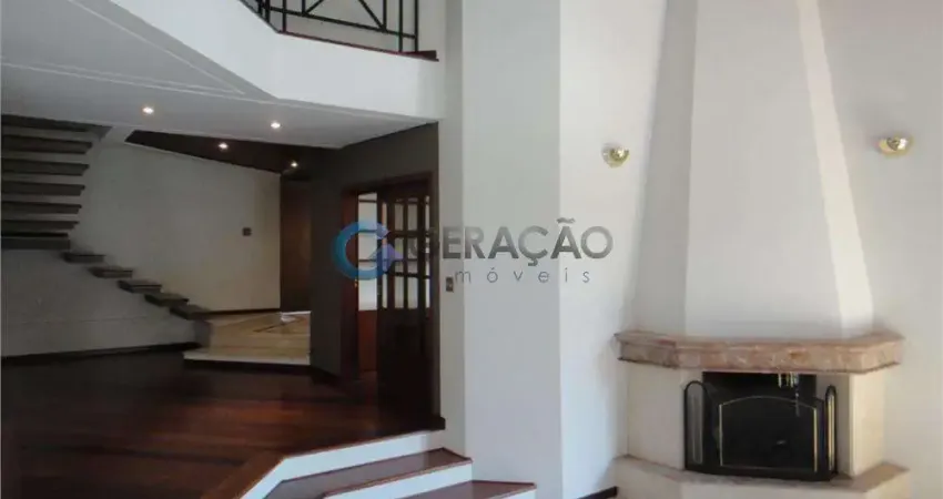Sobrado em condomínio para venda com 4 quartos e 4 vagas de garagem com 410m² - Bosque Imperial
