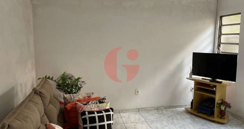 Casa para venda com 03 dormitórios e 02 vagas de garagem - 312,14m² no bairro Jardim Apolo - São José dos Campos