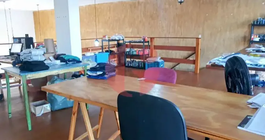 Ponto comercial para venda e locação com 320m² - bosque dos eucaliptos