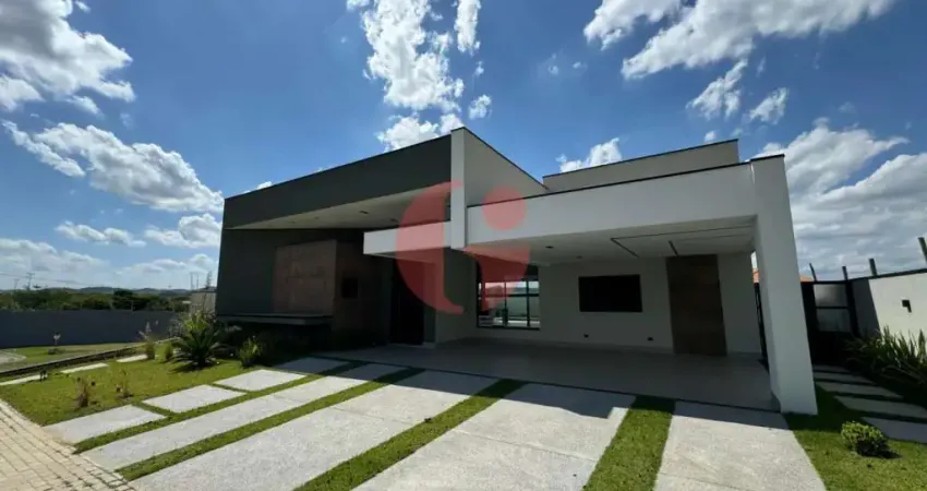 Casa em Condomínio 4 suítes e 4 vagas de garagem com 290m² - Urbanova