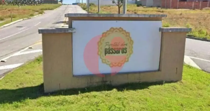 Terreno à venda na Avenida Um, 1, Portal dos Passaros, São José dos Campos