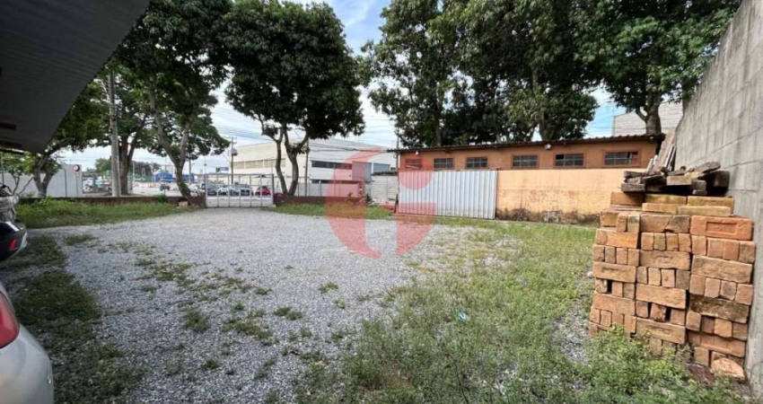 Terreno misto com casa / sobrado no bairro Palmeiras de São José - São José dos Campos SP
