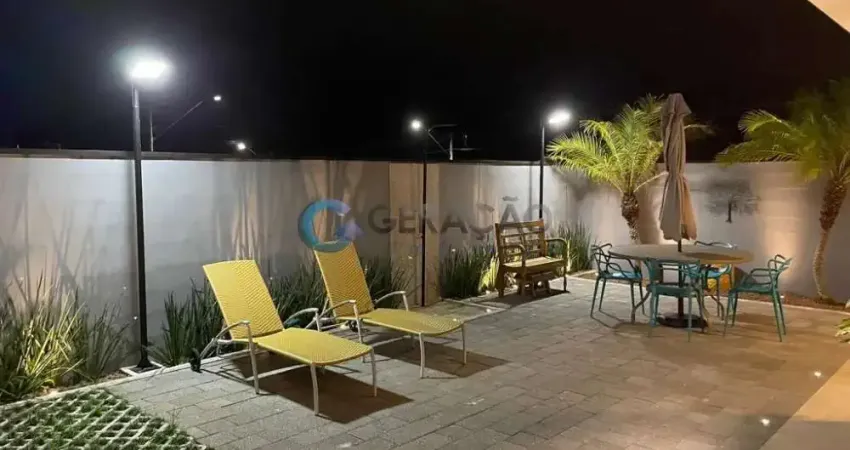 Sobrado de 04 Dorm. e 04 Suítes - 270m² no Bairro da Floresta